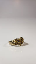 Load image into Gallery viewer, Gold Nugget Ring