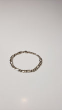 Load image into Gallery viewer, 5.5mm Silver Figaro bracelet
