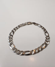 Load image into Gallery viewer, 7mm Silver Figaro Bracelet